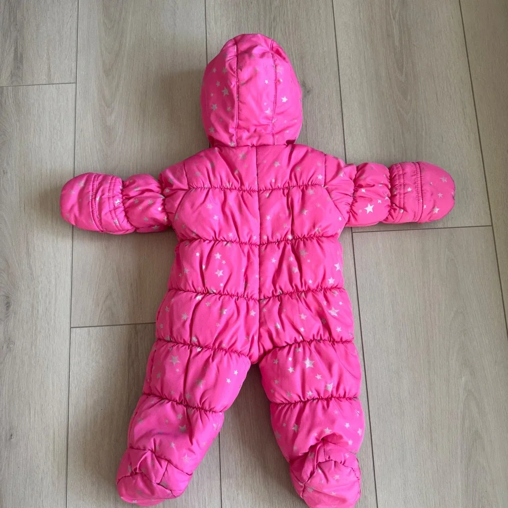 Carters 3-6 Months Pink Snowsuit Puffer Footed Star Print Hooded Warm‎ Winter